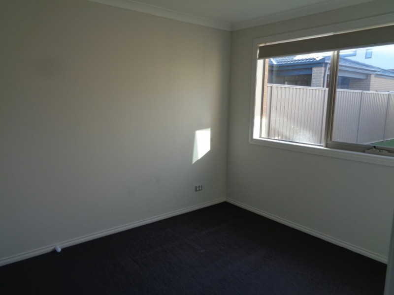 7 Harrison Way, Pakenham VIC 3810