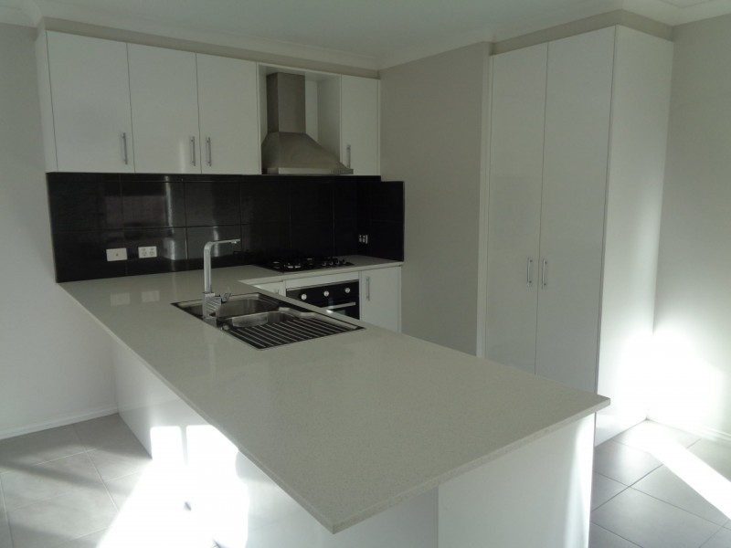 7 Harrison Way, Pakenham VIC 3810