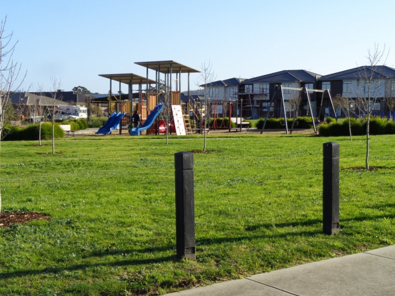 7 Harrison Way, Pakenham VIC 3810