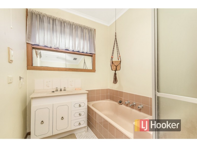 25 Sarona Street, Dandenong VIC 3175