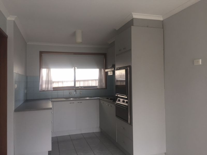 Unit 1/2 St John court, Narre Warren VIC 3805