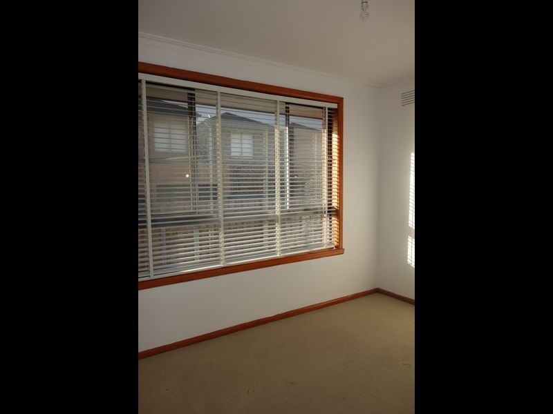 33 Hammond Road, Dandenong VIC 3175