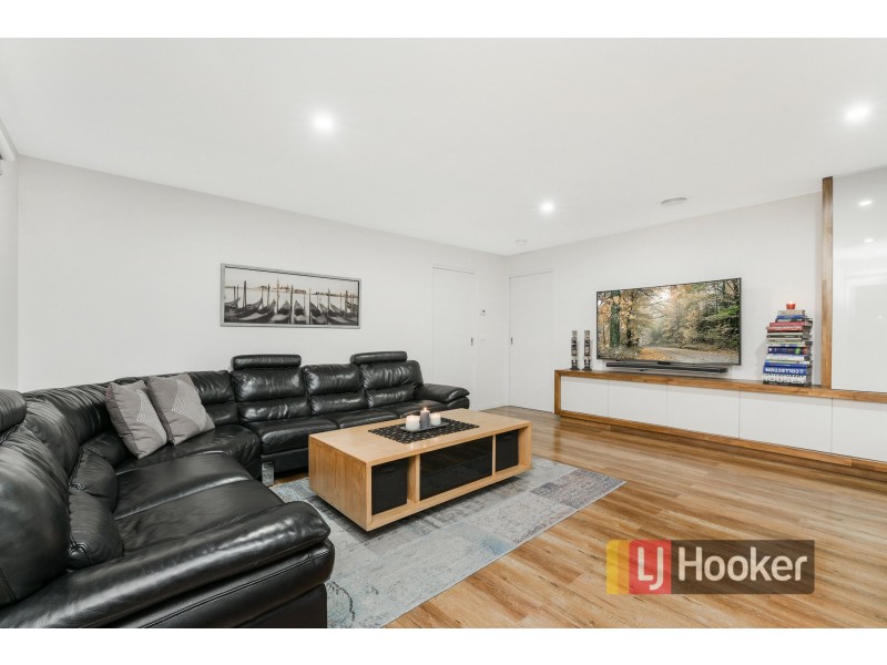 13A Amalfi Drive, Endeavour Hills VIC 3802