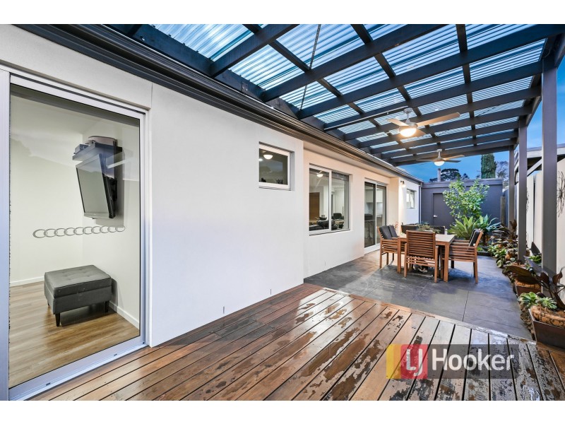 13A Amalfi Drive, Endeavour Hills VIC 3802