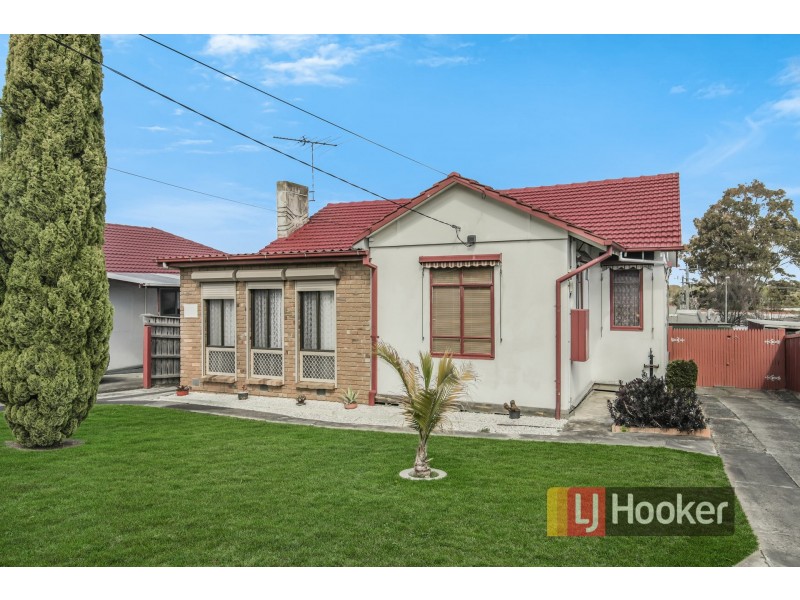 8 Eugenia Street, Doveton VIC 3177
