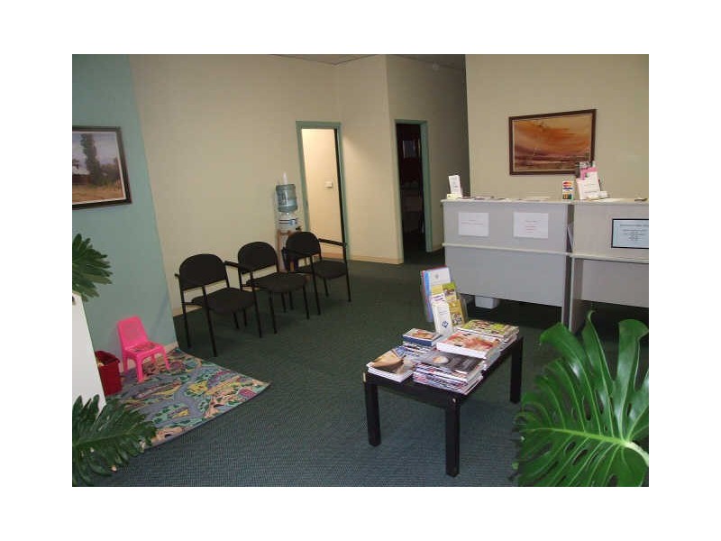 Room 1/61 Heatherton Road, Endeavour Hills VIC 3802