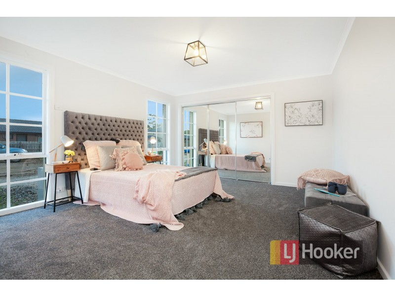 15 Baileyana Dr, Endeavour Hills VIC 3802