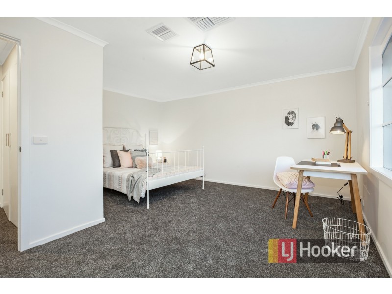 15 Baileyana Dr, Endeavour Hills VIC 3802