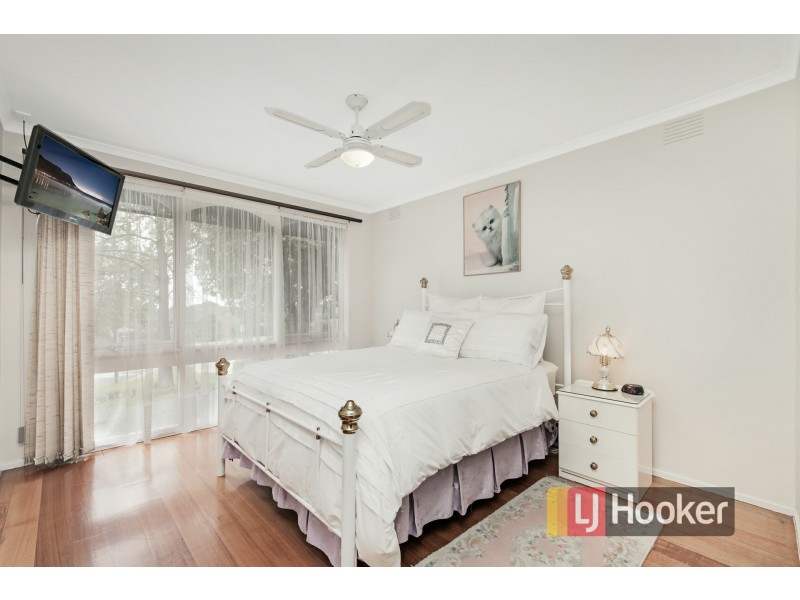 14 Matthew Flinders Avenue, Endeavour Hills VIC 3802