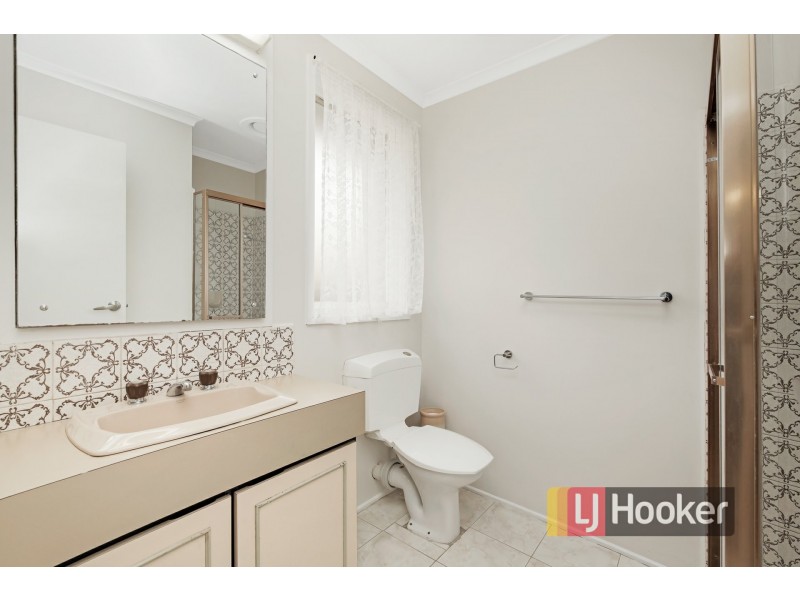 14 Matthew Flinders Avenue, Endeavour Hills VIC 3802