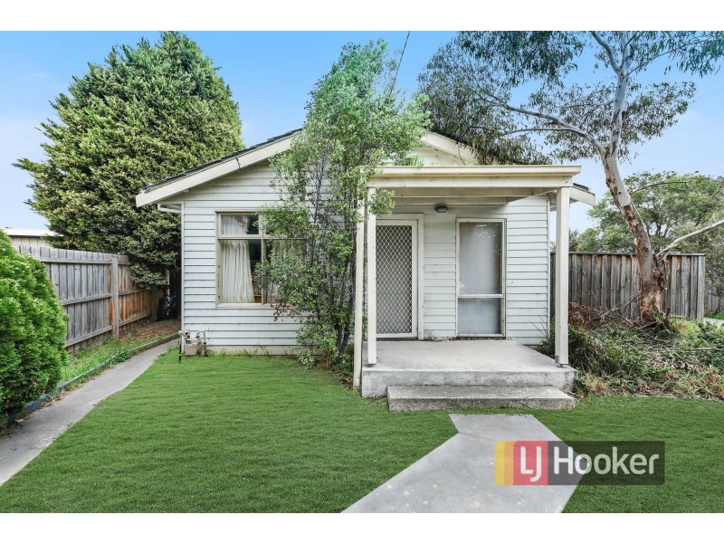 Unit 1/2 Dawn Avenue, Dandenong VIC 3175