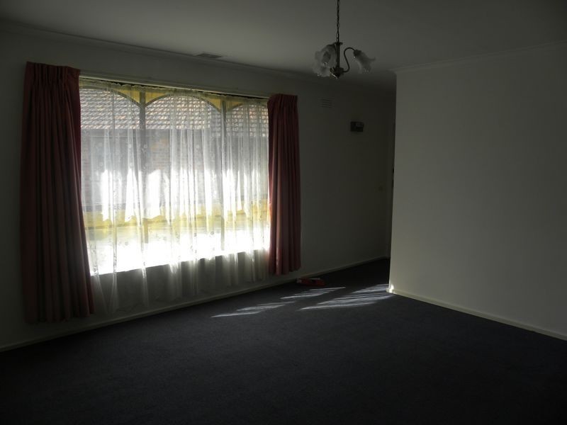 4/16 Brady Road, Dandenong North VIC 3175