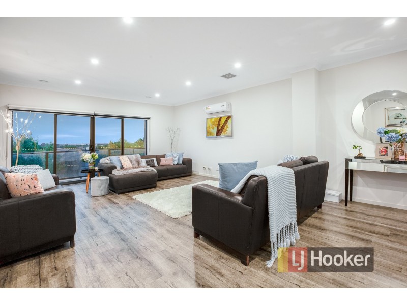 53 Botanic Drive, Pakenham VIC 3810