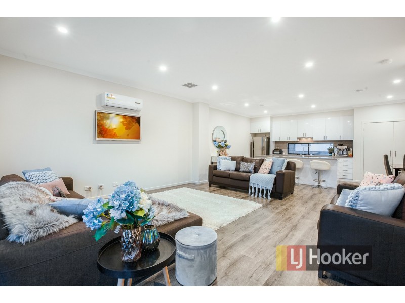 53 Botanic Drive, Pakenham VIC 3810