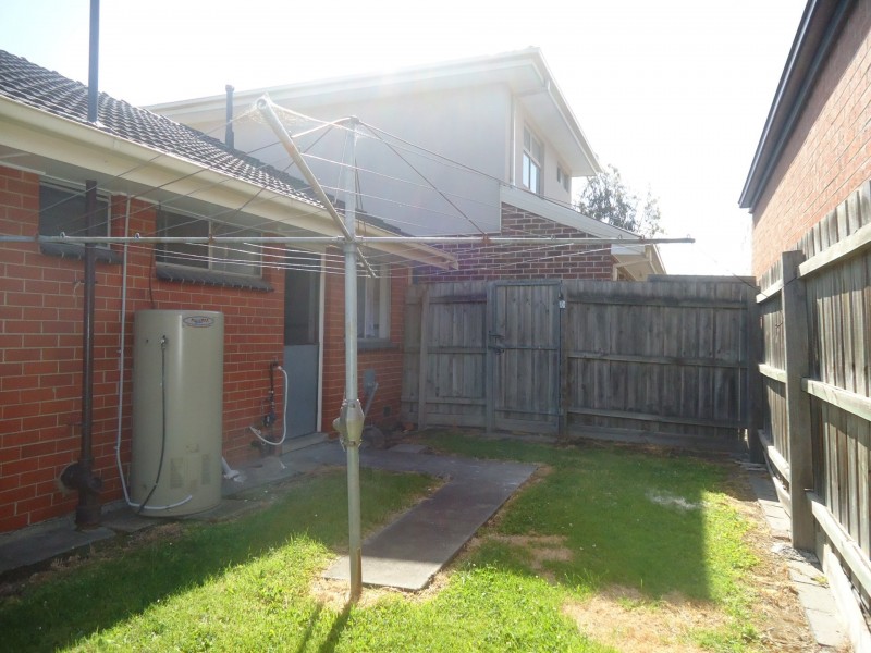 Unit 4/71 – 73 Hammond Road, Dandenong VIC 3175