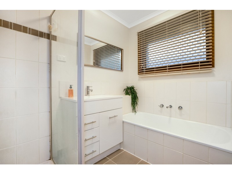 3 Basil Close, Hallam VIC 3803