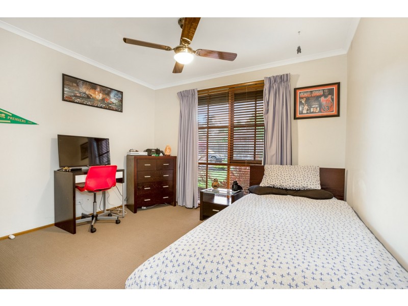 3 Basil Close, Hallam VIC 3803