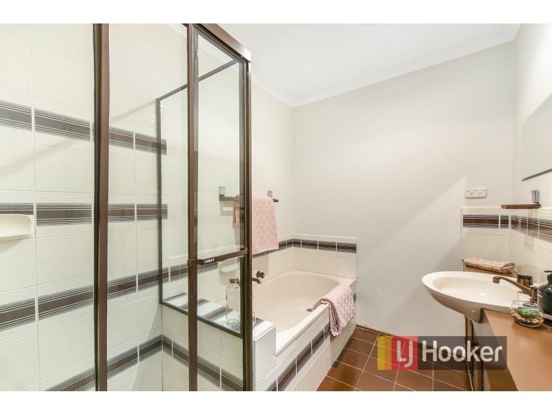 2 Wild Court, Endeavour Hills VIC 3802