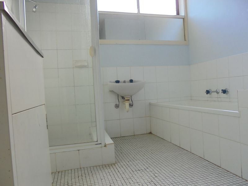 Apartment 2/4 Edith Street, Dandenong VIC 3175