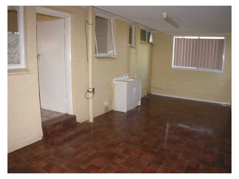 24 Suzanne Street, Dandenong VIC 3175