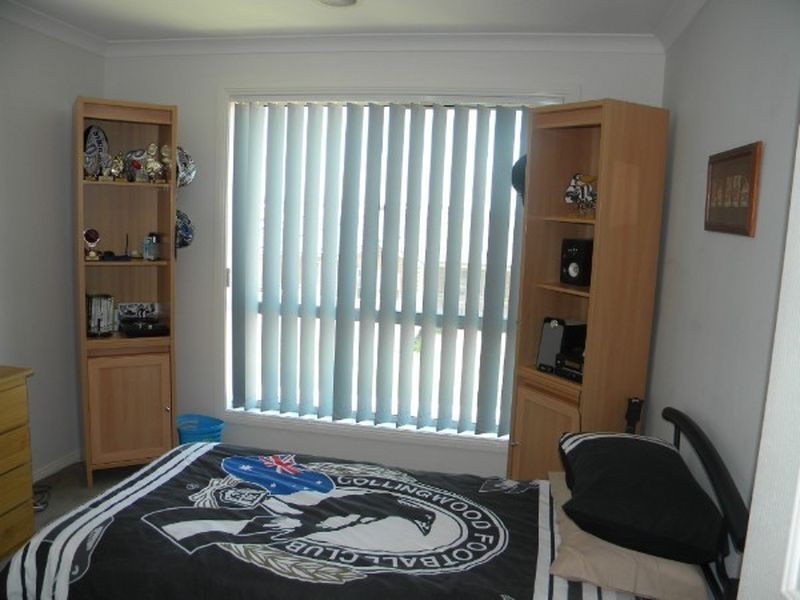 30 Bluehills Boulevard, Pakenham VIC 3810