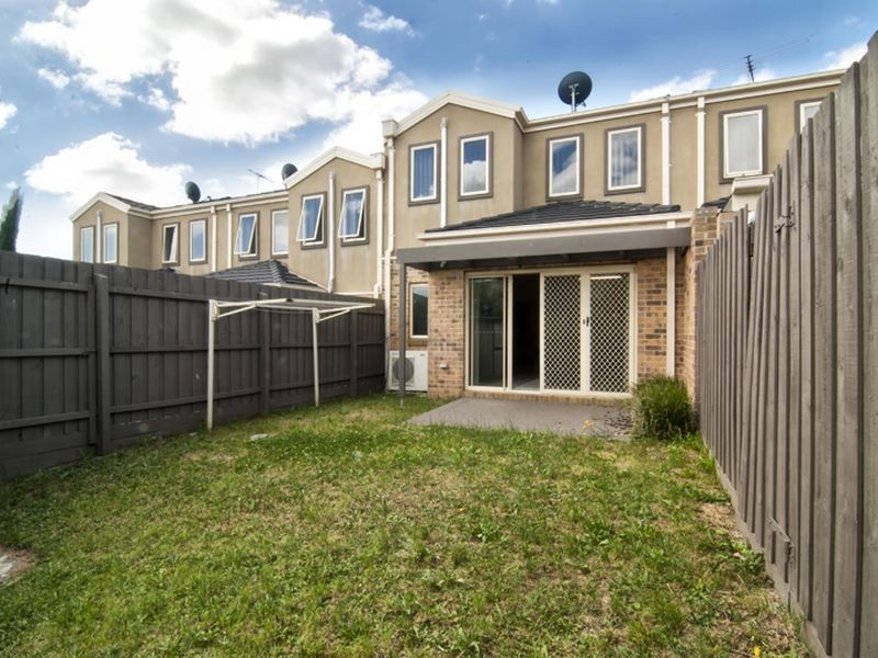 16/84 Heatherton Road, Endeavour Hills VIC 3802