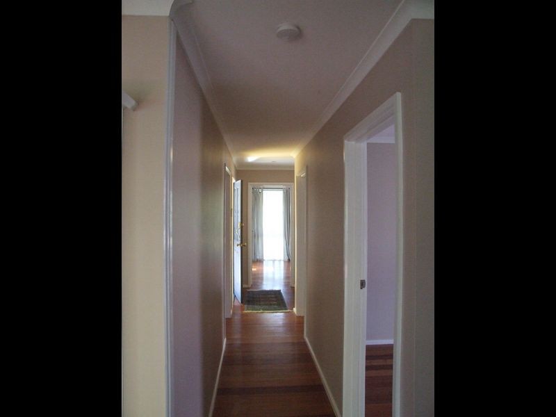 11 Gumbuya Close, Eumemmerring VIC 3177