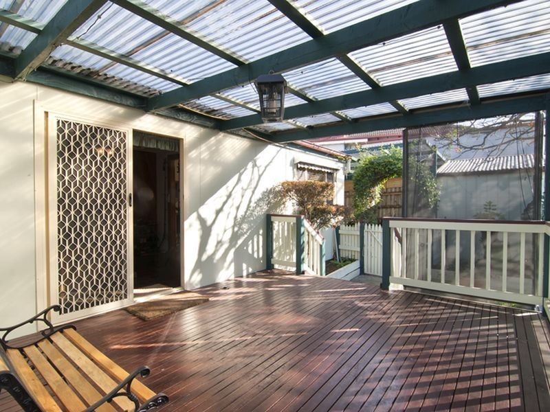 8 Camellia Court, Doveton VIC 3177
