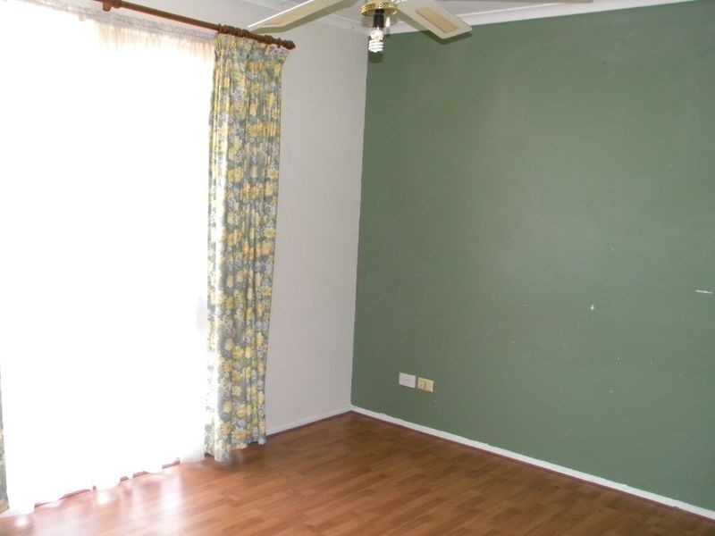 24 Oakwood Drive, Keysborough VIC 3173