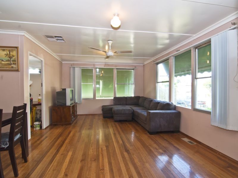 1 Liquidamber Street, Doveton VIC 3177