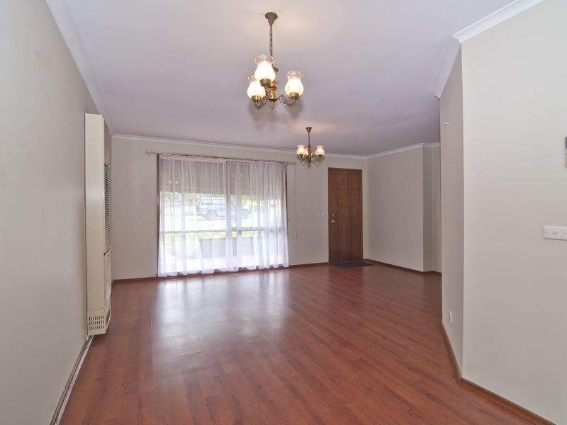 36 Arthur Phillip Drive, Endeavour Hills VIC 3802