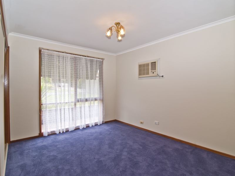 36 Arthur Phillip Drive, Endeavour Hills VIC 3802
