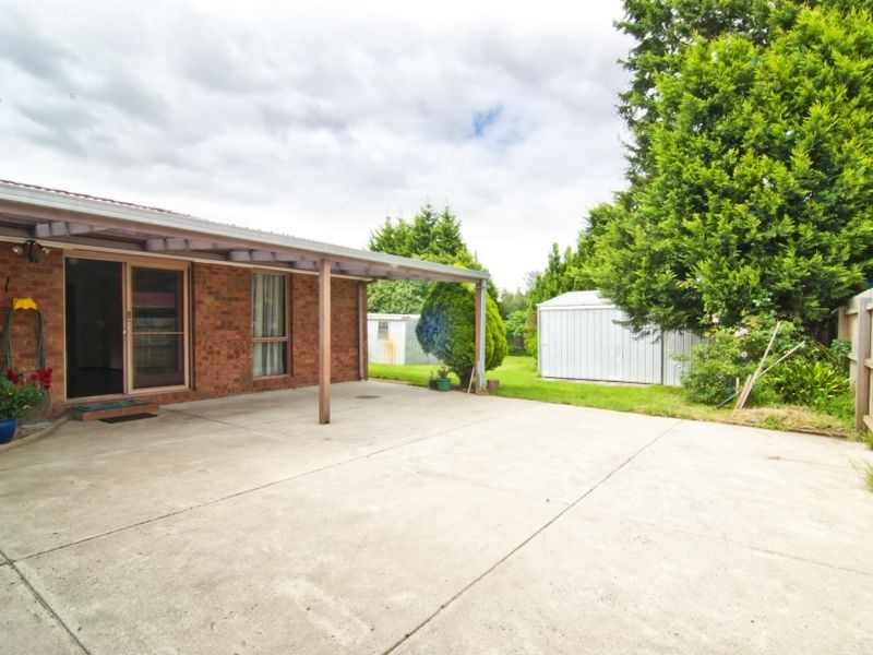 36 Arthur Phillip Drive, Endeavour Hills VIC 3802