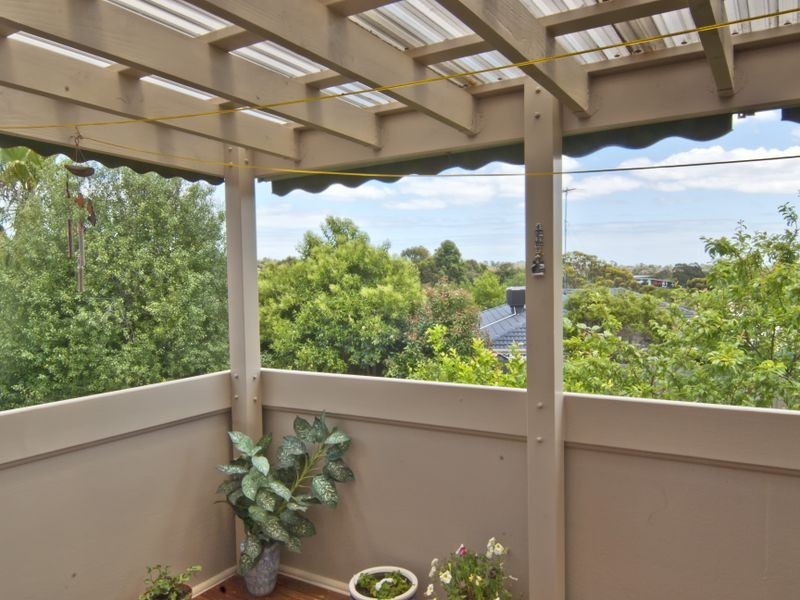 9 Inverness Street, Endeavour Hills VIC 3802