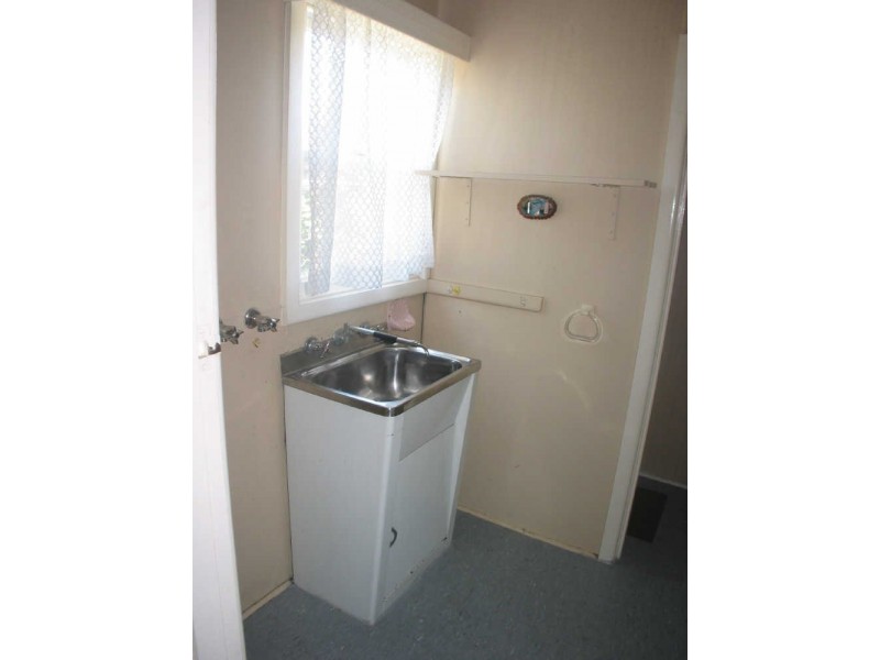 18 Roberta Street, Dandenong VIC 3175