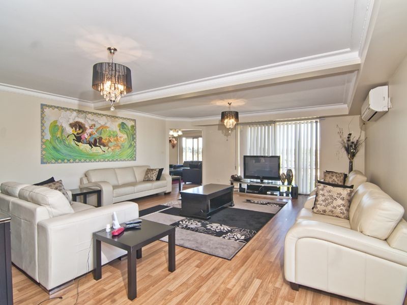 6 Norisha Court, Dandenong North VIC 3175
