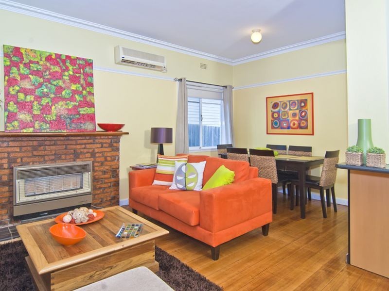 1/2 Jellicoe Street, Noble Park VIC 3174