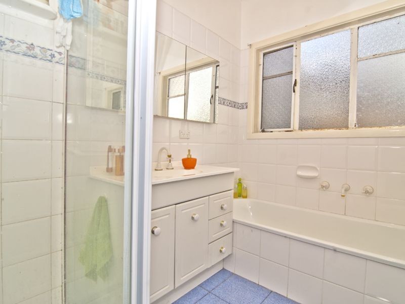 1/2 Jellicoe Street, Noble Park VIC 3174