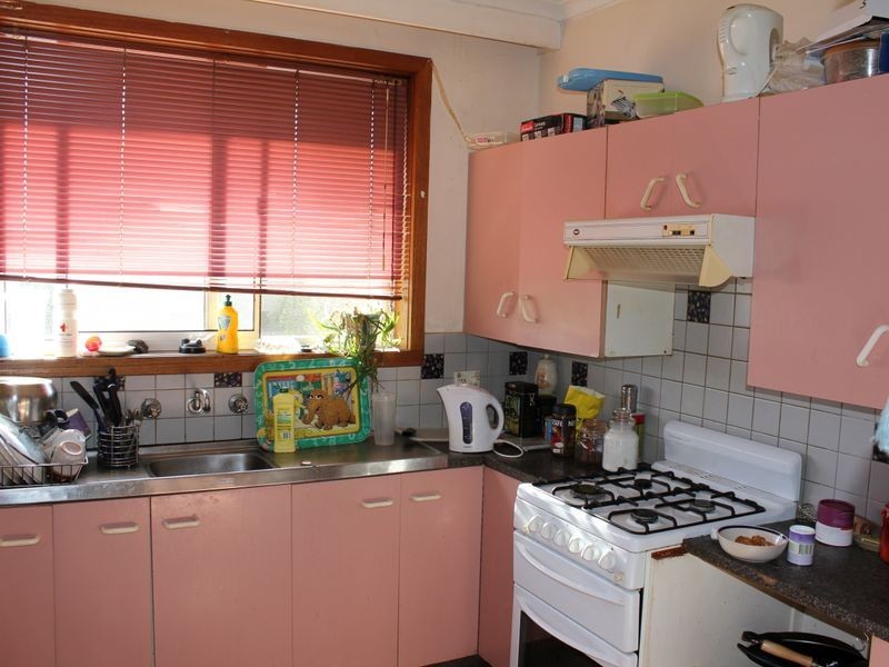 9/4-6 Keys Street, Dandenong VIC 3175