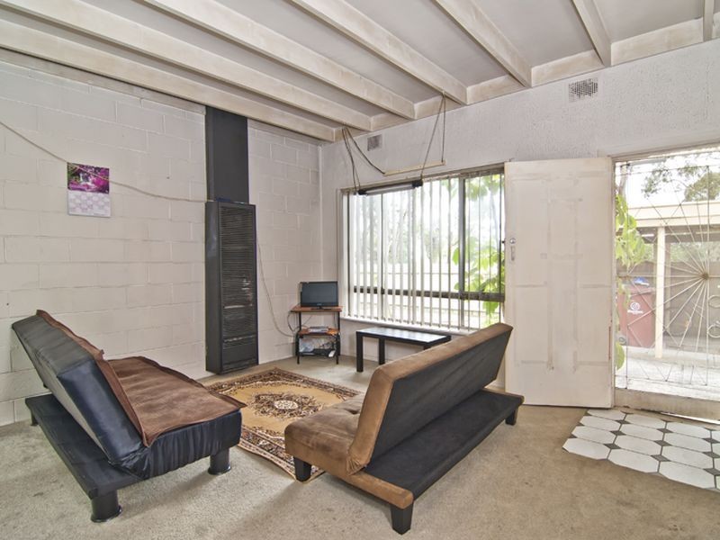 4/99 Cleeland Street, Dandenong VIC 3175