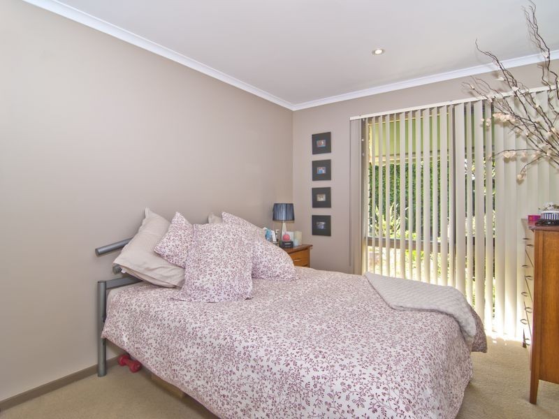 104 John Fawkner Drive, Endeavour Hills VIC 3802