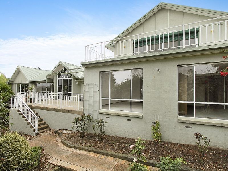 7-8 Maclaine Court, Narre Warren North VIC 3804