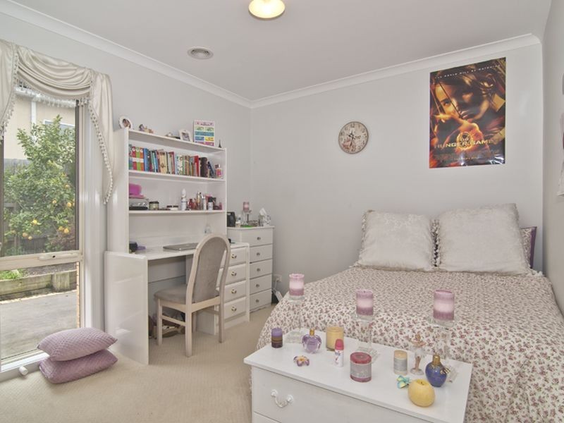 17 Orbison Court, Endeavour Hills VIC 3802