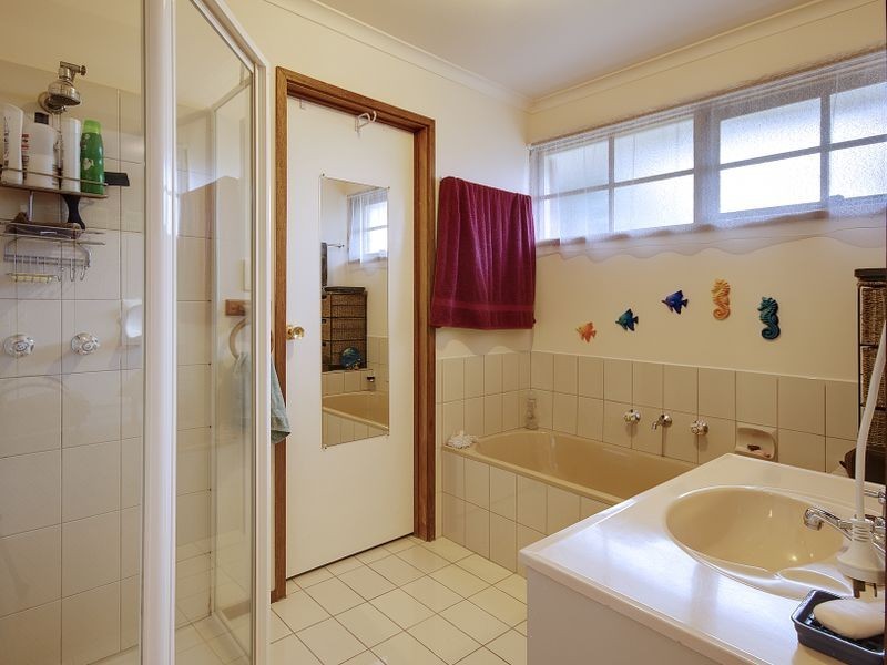 3/32 Olive Road, Eumemmerring VIC 3177