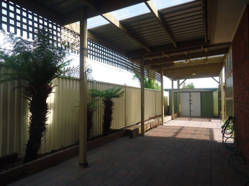 10 Fenton Court, Keysborough VIC 3173