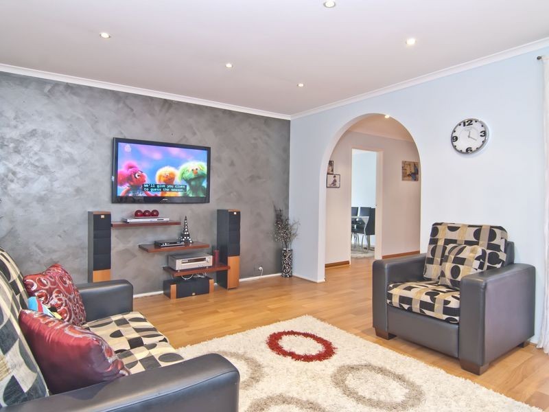 11 Bedford Court, Endeavour Hills VIC 3802