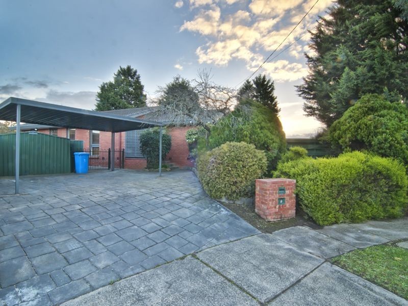 7 Brook Court, Hampton Park VIC 3976