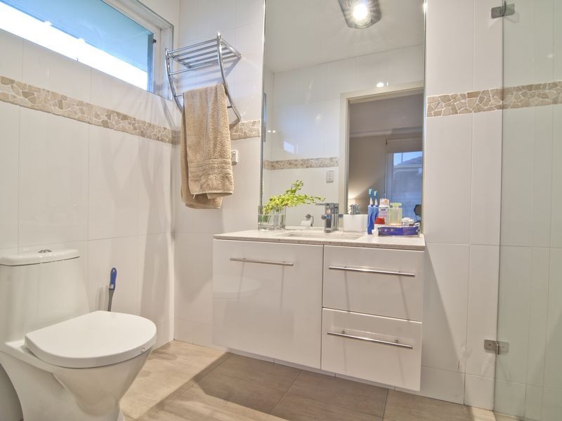 9 Oberon Street, Dandenong North VIC 3175