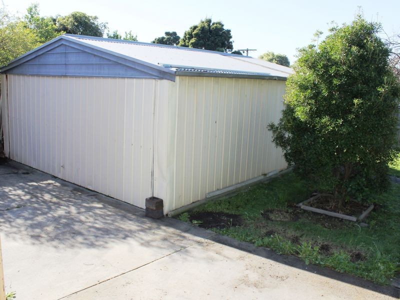 1 Fletcher Road, Dandenong North VIC 3175