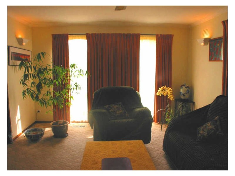 92 Carlton Road, Dandenong North VIC 3175